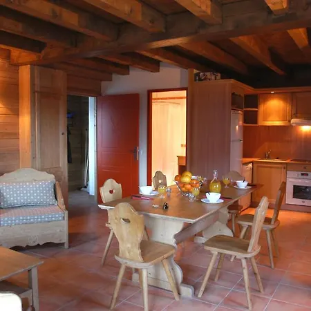 Odalys Le Hameau Du Praroustan 3* برا-لو